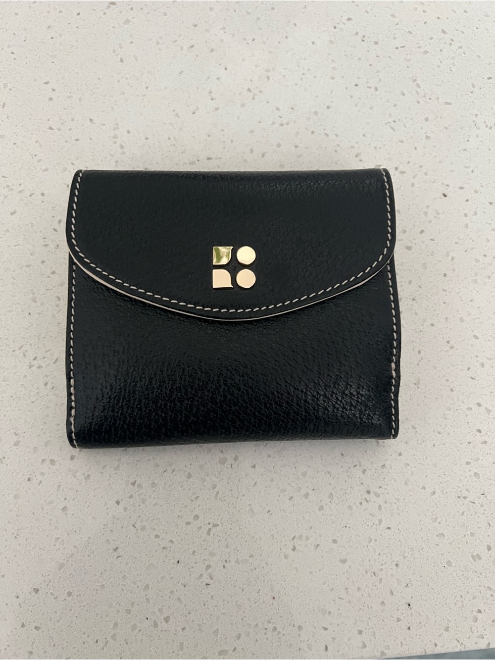 Kate Spade Women’s Bifold Black Leather Wallet with gold accent. EUC